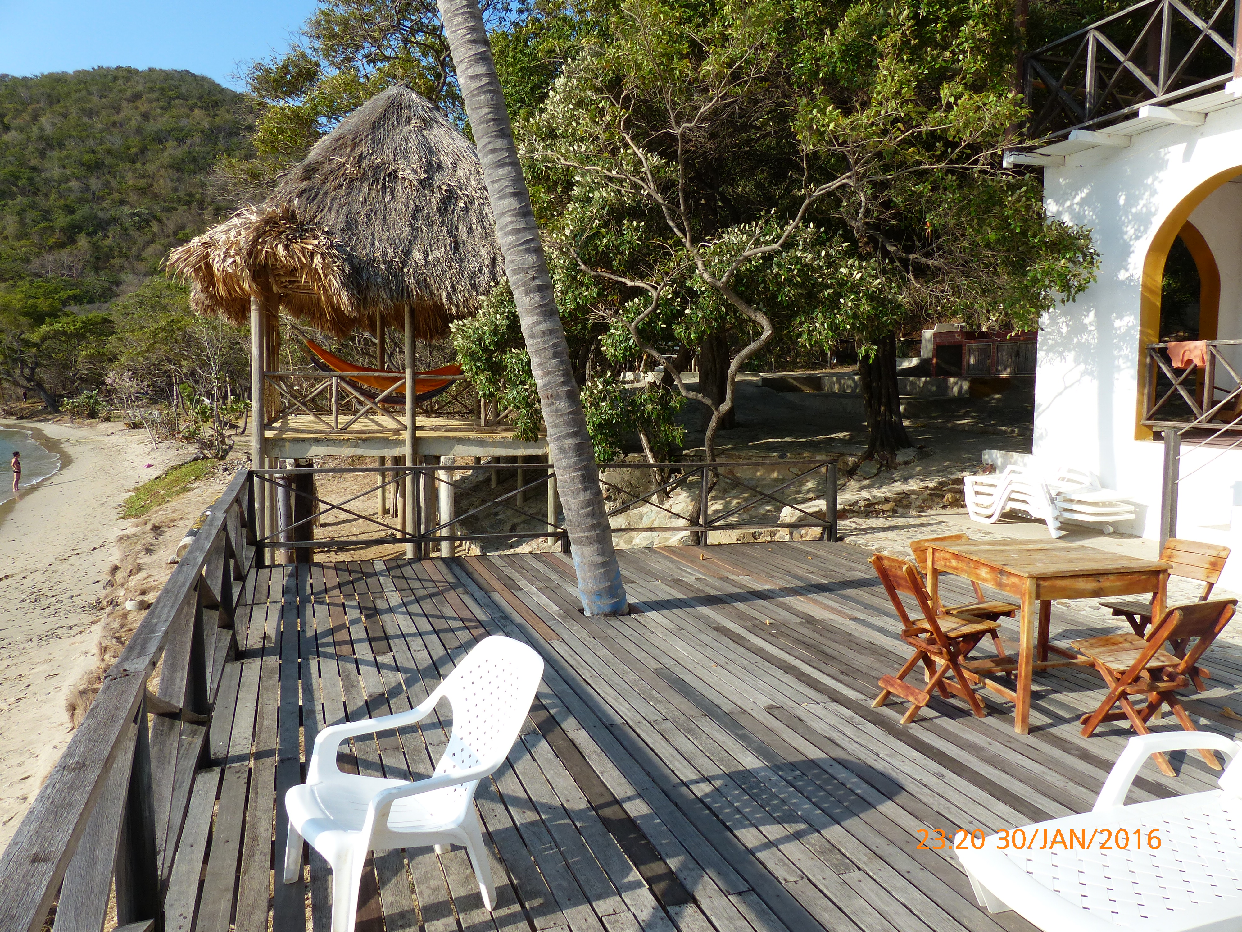 verinmuebles 104 078 Cabaña en Playa Cinto frente al mar