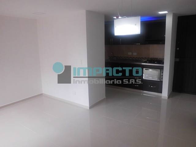 EN ALQUILER APARTAMENTO EN MADERA  COD. 10751 w