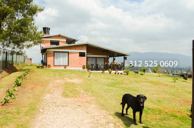 Casa Lote Cabaña Campestre Gachancipa 1575 m2 Lote x 145 m2 casa $ 420 Millones.