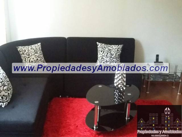 Apartamento Amoblado en el Poblado Cód. 10525-1