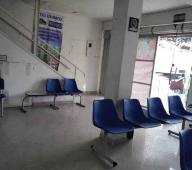 VENDO LOCAL EN VENECIA