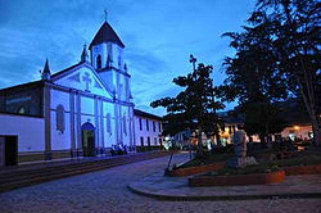 VENTA DE HERMOSA CASA EN SAN AGUSTIN