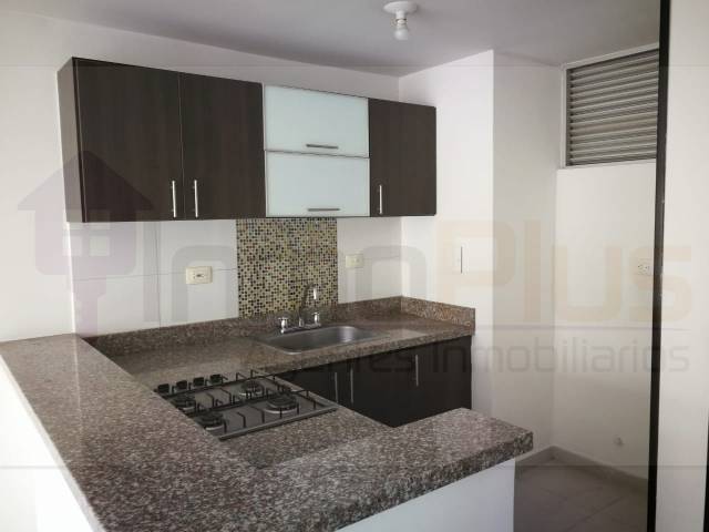 se vende apartamento en monviso cerca al centro comercial cacique