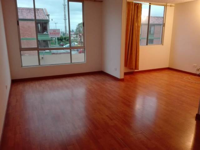 VENDO APTO EL RODEO AMARILO CASABLANCA