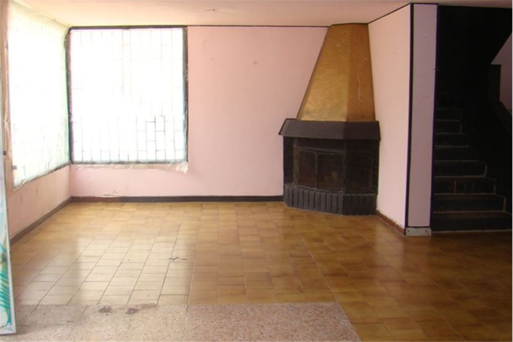 Vende Casa Oficina Lote 450 M2. Barrio Lisboa BOG