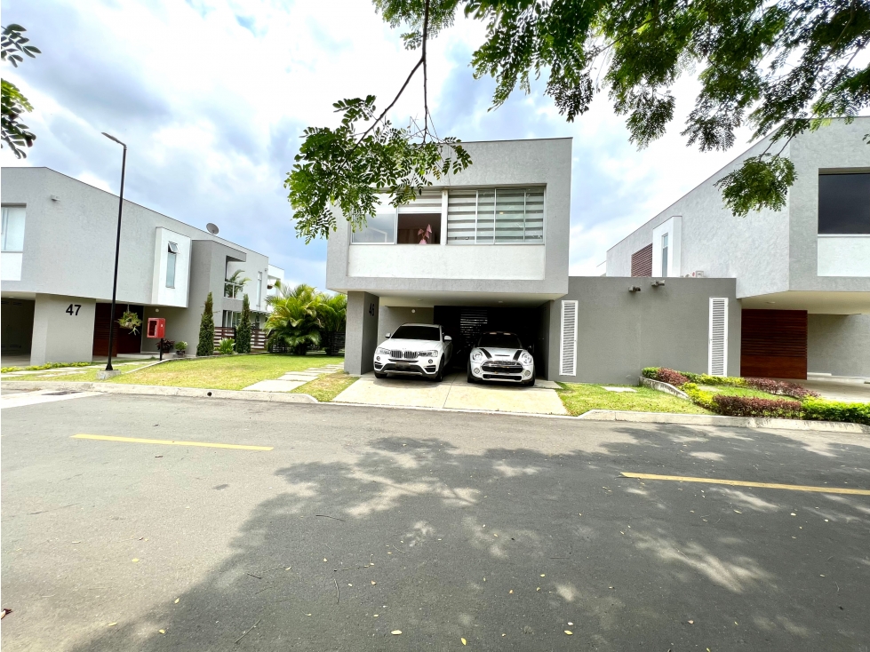 VENTA CASA CALI -ALTO PANCE- I.B.