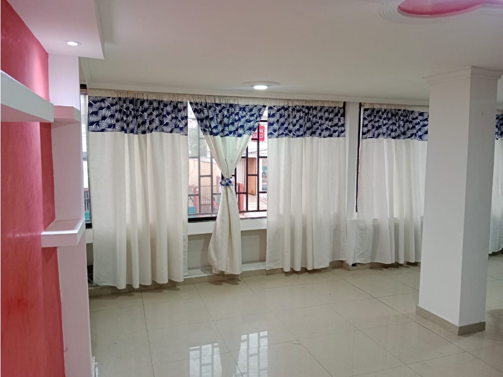 APARTAMENTO EN ALQUILER EN ALTO PRADO.