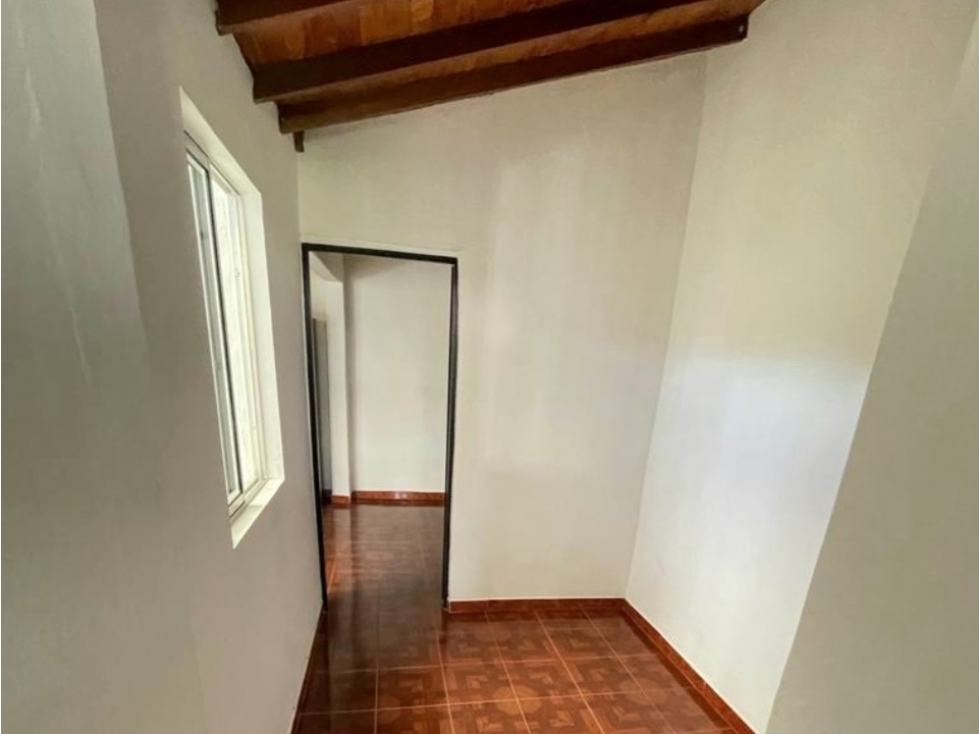 VENTA DE CASA CON ALCOBA EN PRIMER PISO EN EL PORVENIR, RIONEGRO