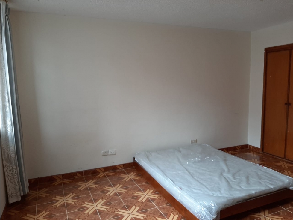 Vendo apartamento CHAPINERO CENTRAL Tres habitaciones