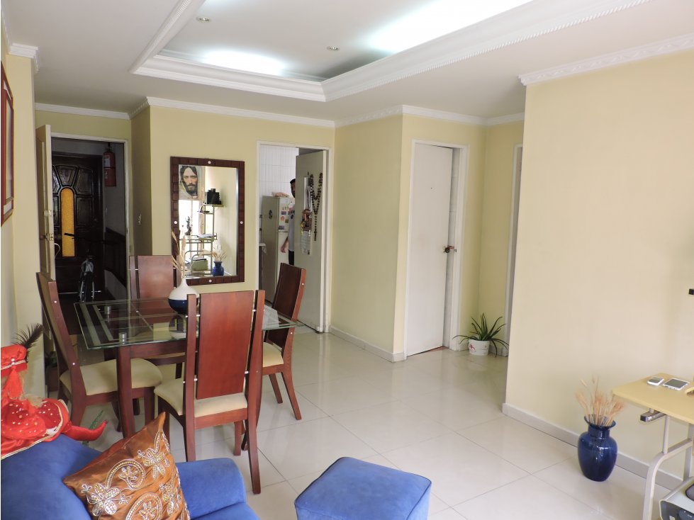 SE VENDE APARTAMENTO,PIE DE LA POPA