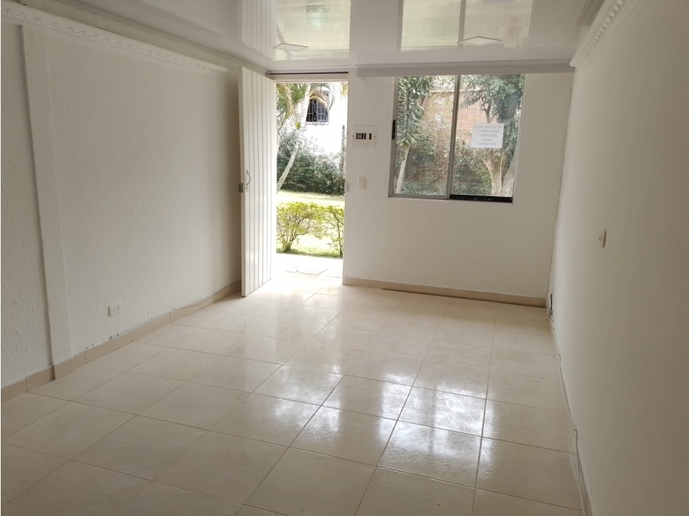 CASA UNIFAMILIAR PARA LA VENTA EN UNIDAD CERRADA SAN ANTONIO DE PRADO