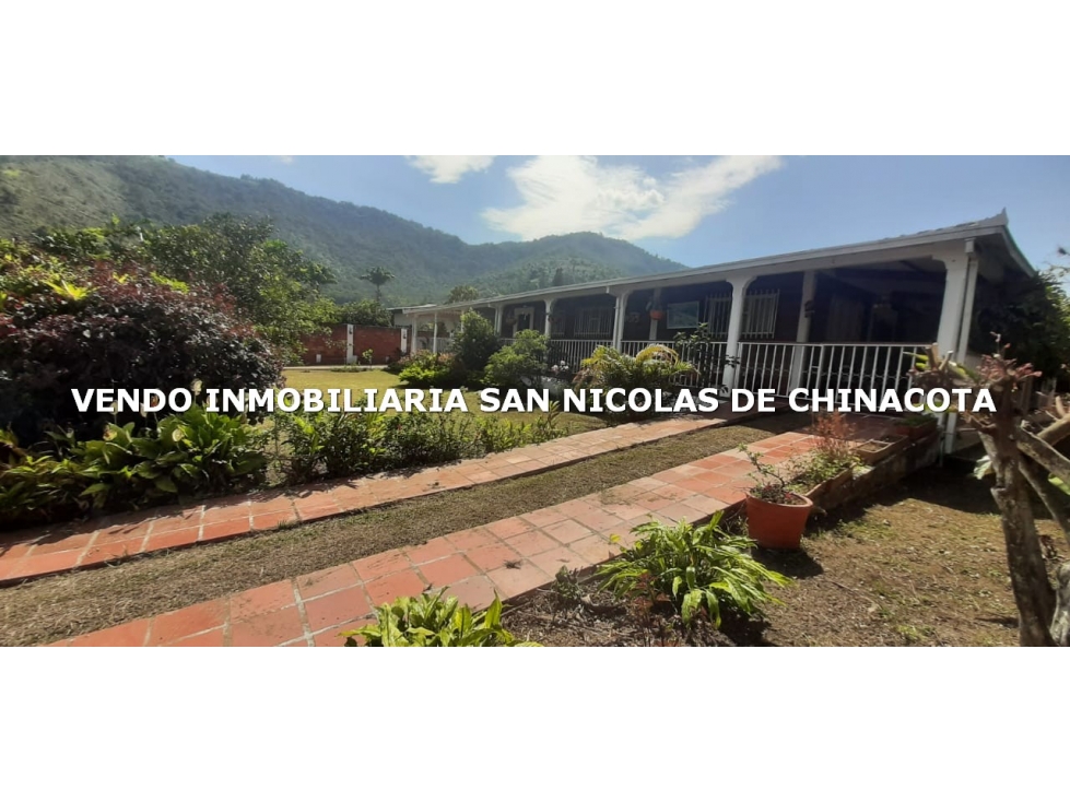 VENDO CABAÑA EN CONJUNTO DE CHINACOTA