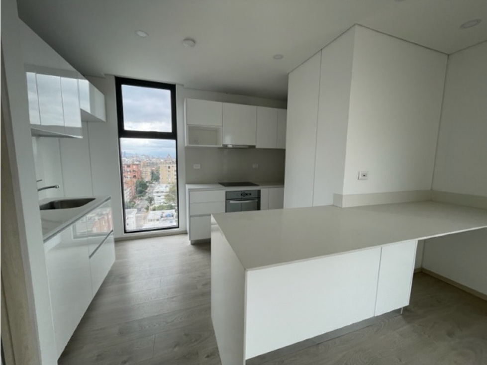 Arriendo apartamento para estrenar chico norte 92 mts