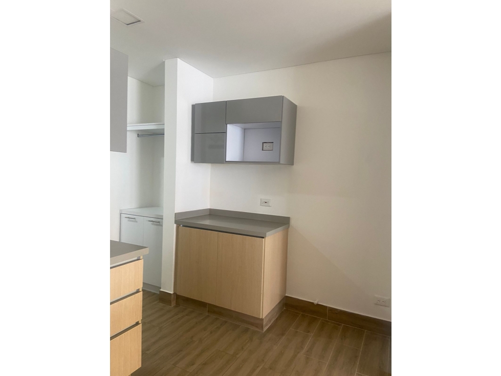 SE VENDE apartamento en la castellana norte, Armenia