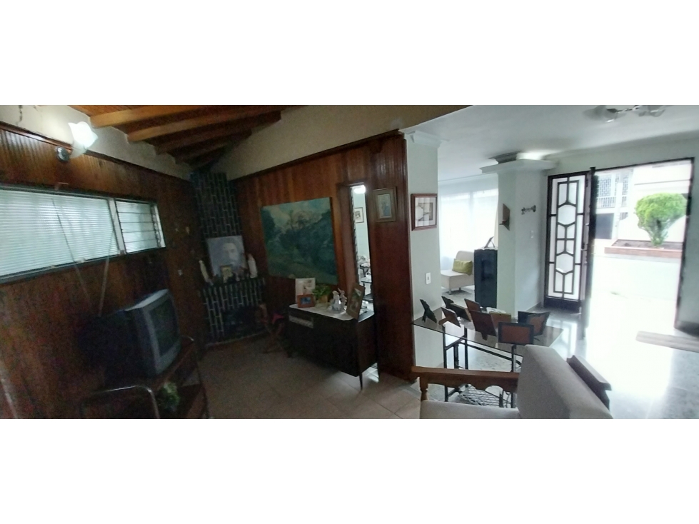 CASA  VENTA O PERMUTA SIMÓN BOLÍVAR LA AMÉRICA MEDELLÍN