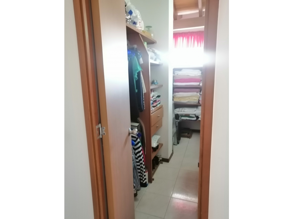 Apartamento en venta en Robledo sector Pilarica