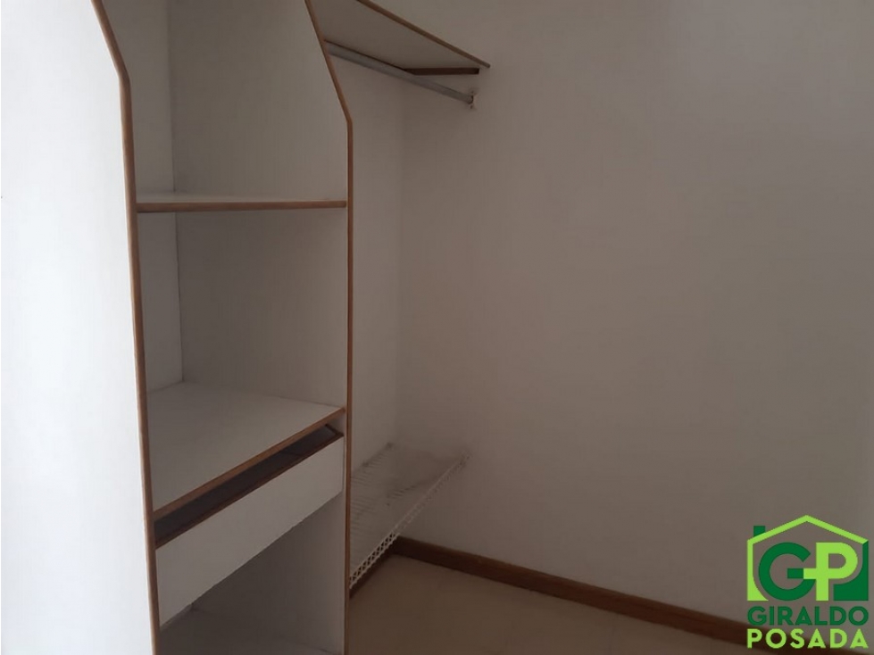 VENDO  APARTAMENTO EN EL POBLADO - LA VISITACION