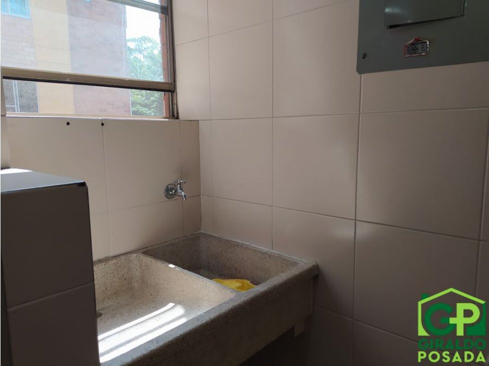 ARRIENDO APARTAMENTO EN ENVIGADO - ZUÑIGA