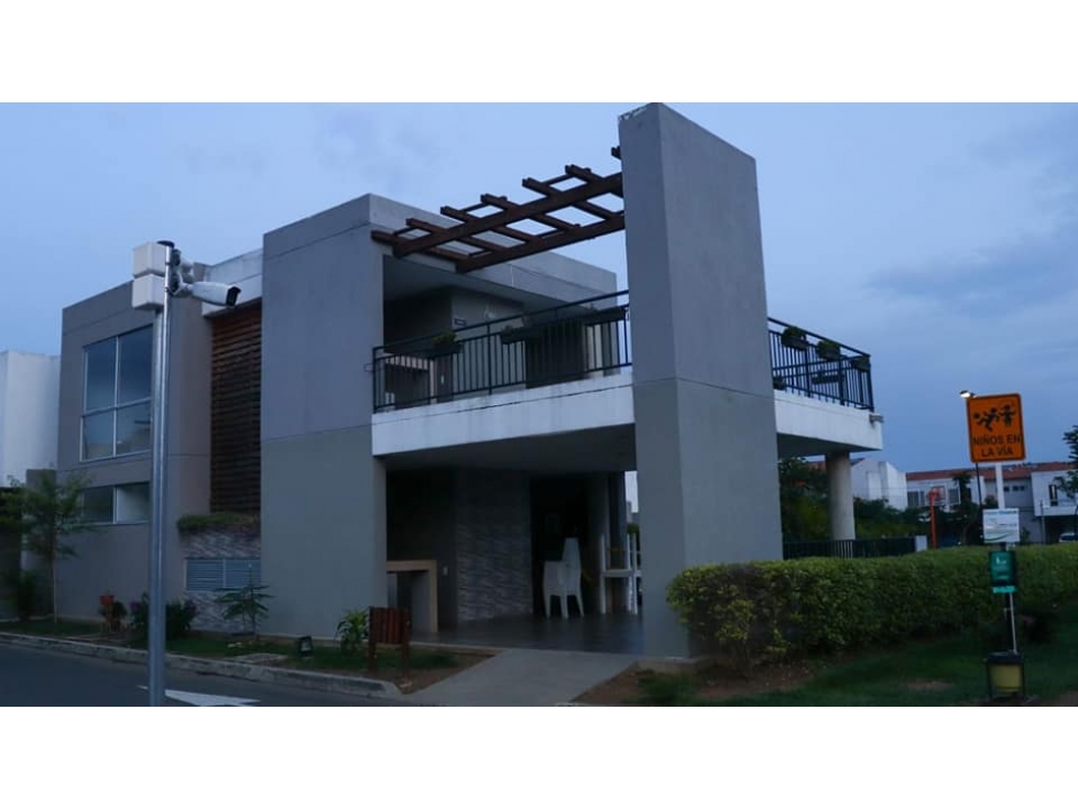 Venta Casa de 98mts2 Condominio Ciudad Country, Jamundí 5719.