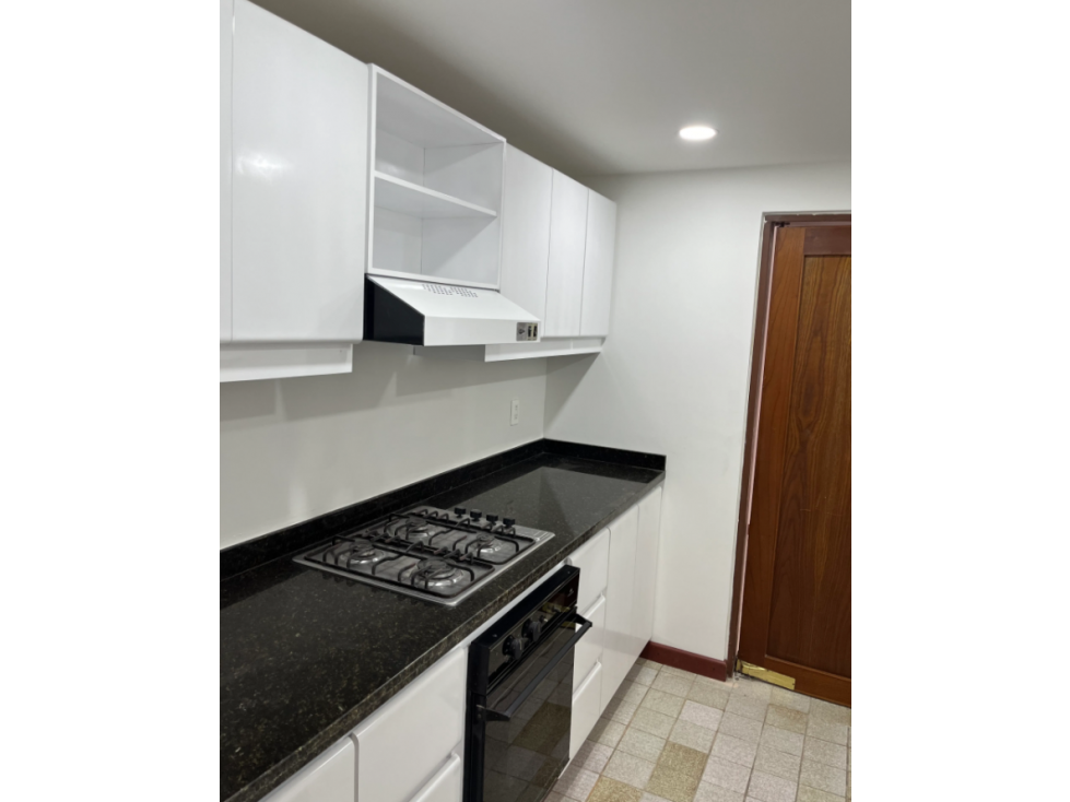 Venta de Apartamento de 100mts2 en El Peñón, Oeste de Cali, 10156.