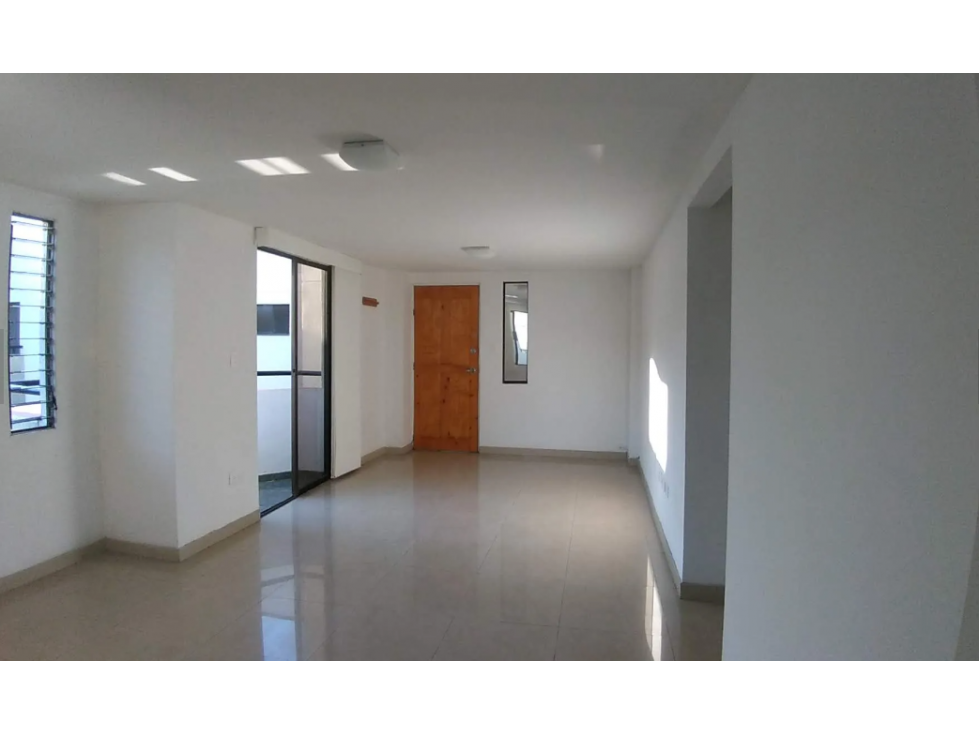 Venta Apartamento de 69mts2 en La Selva, Sur de Cali 8483.