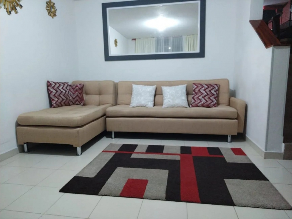 Venta Casa en Condominio de 118mts2Bella Suiza, Oeste de Cali 9417.