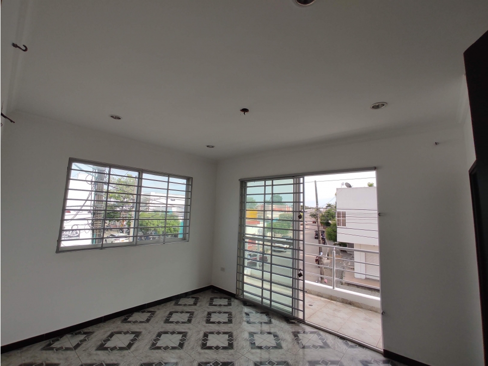 APARTAMENTO PARA VENTA EN ESQUINA CENTRO AMPLIO