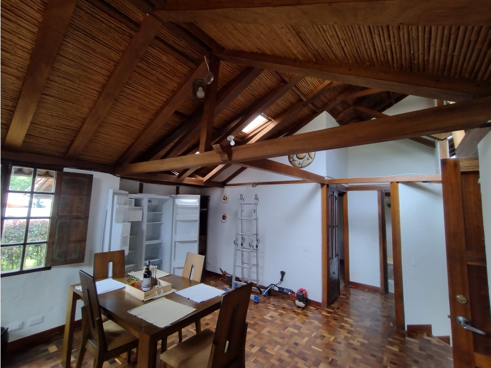 VENTA CASA FINCA SANTA HELENA LA CALERA