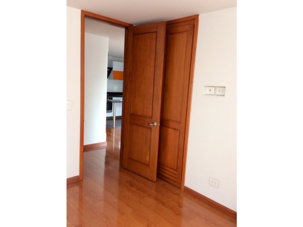 VENDO APARTAMENTO EN SANTA BARBARA