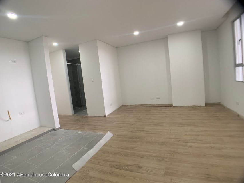 Apartamento en  La Virginia(Chia) COD: 22-119