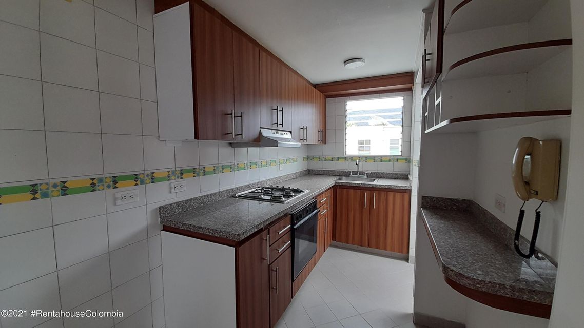 Apartamento en  Villa Magdala COD: 22-1350