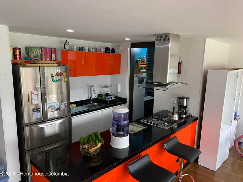 Apartamento en  Cedritos(Bogota) cod: 22-1556