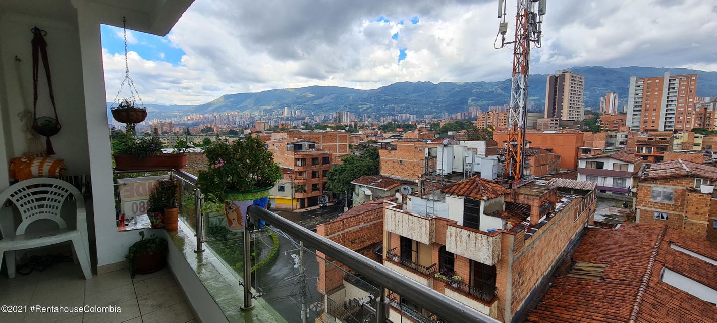 Apartamento en  Primavera(Envigado) cod: 22-644