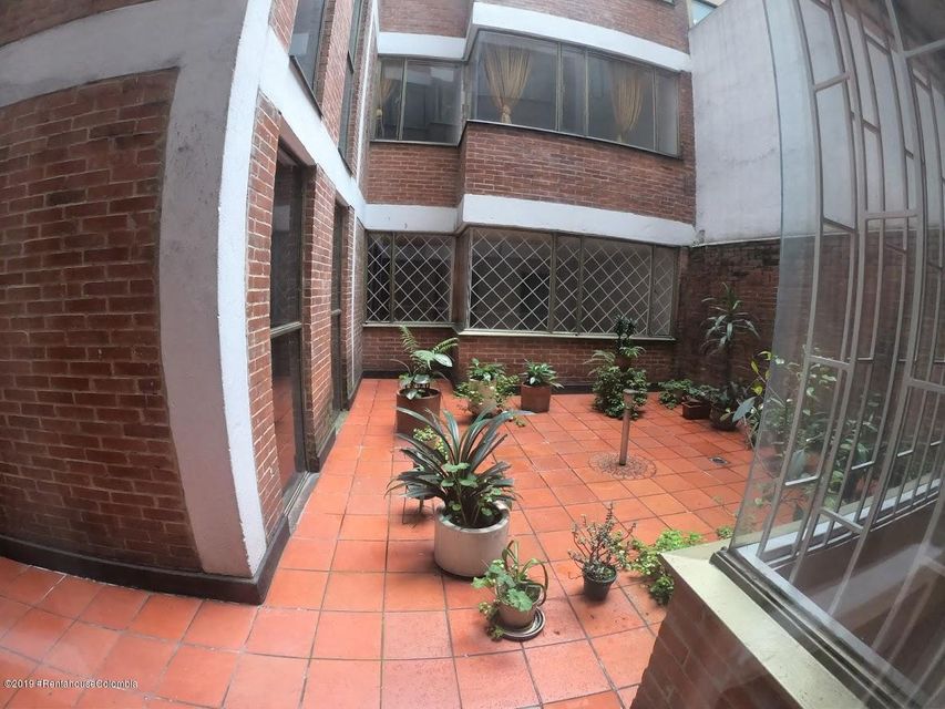 Vendo Apartamento en  7 de Agosto(Bogota) C.O  22-920
