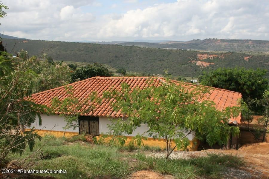 Casa en  Vereda Las Llanadas cod: 22-1093