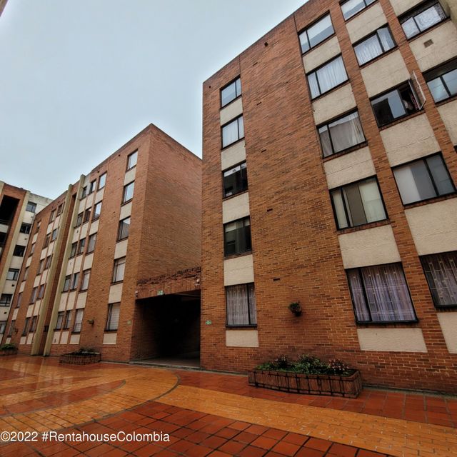 Apartamento en  Salitre Occidental RAH CO: 22-2799
