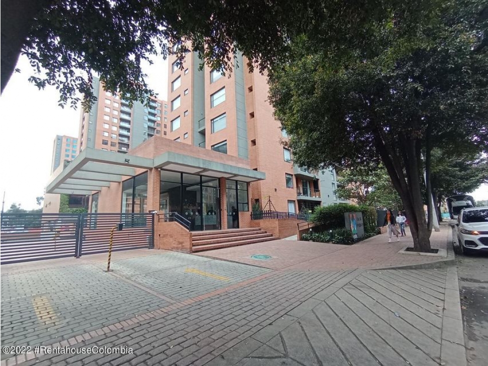 Apartamento en  Mazuren(Bogota) RAH CO: 23-273