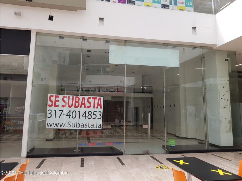 Comercial en  Salazar Gomez RAH CO: 22-2598