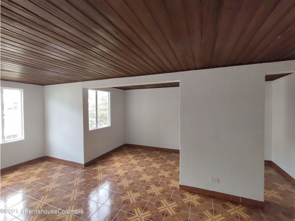 Apartamento en  Barrancas(Bogota) CB: 23-521