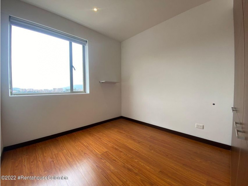 Apartamento en  Bogota RAH CO: 22-2813