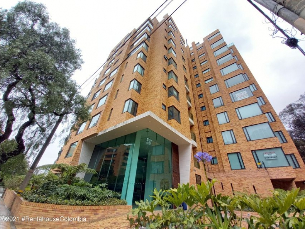 Apartamento en  La Cabrera(Bogota) RAH CO: 22-755