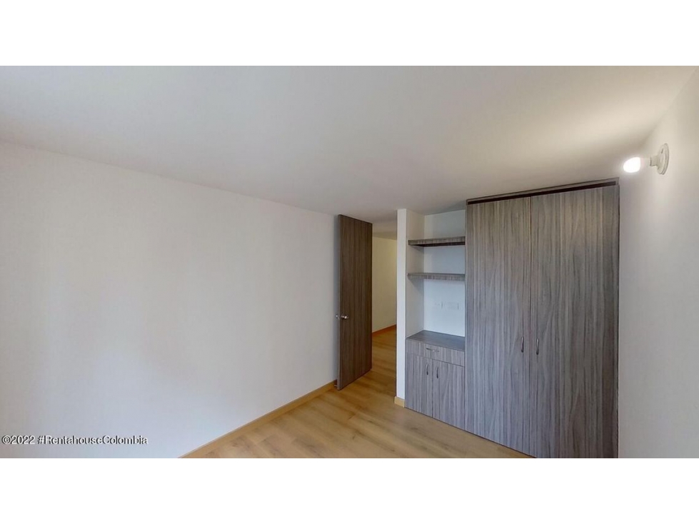 Apartamento en  Gran Granada RAH CO: 22-3072