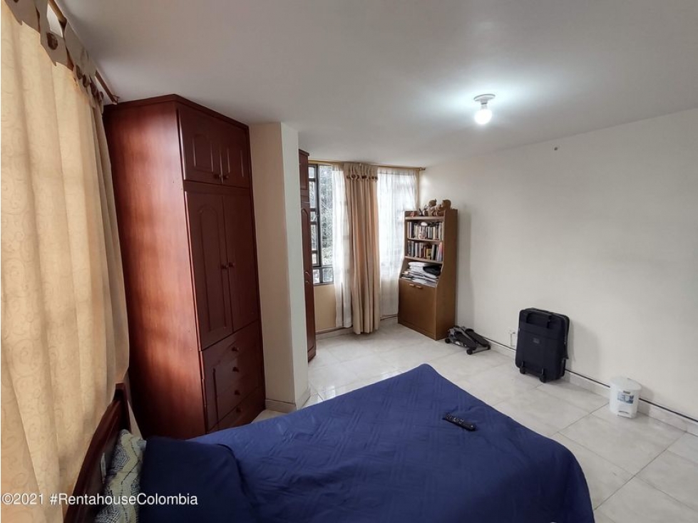 Vendo Casa en  Florencia(Bogota) C.C 22-1501