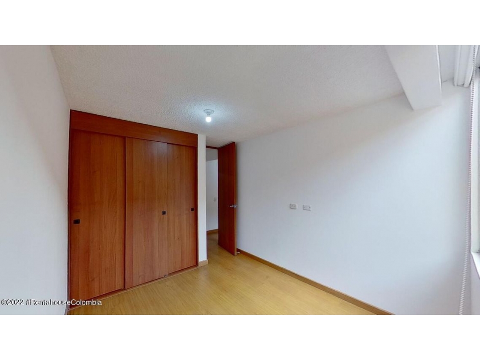 Apartamento en  Britalia(Bogota) RAH CO: 22-3246