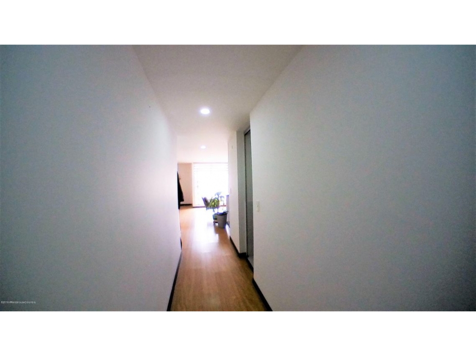 Vendo Apartamento en  Julio Caro C.C 22-188