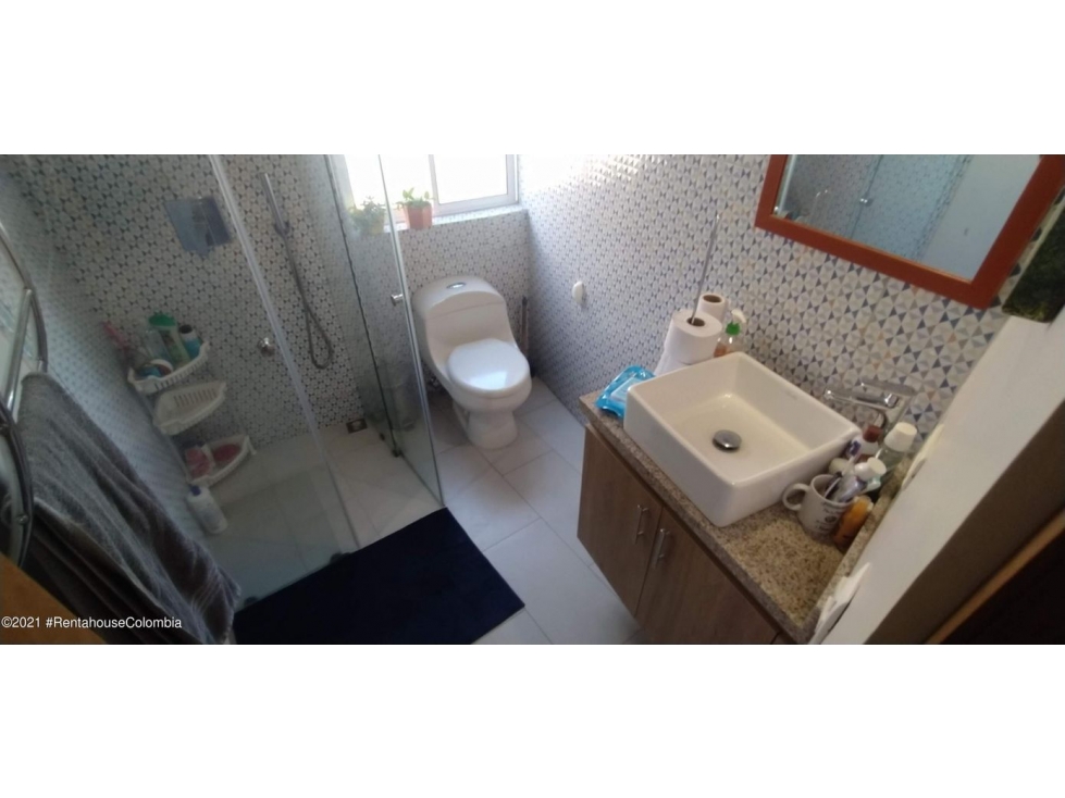 Apartamento en  Laureles(Medellin) RAH CO: 22-1396