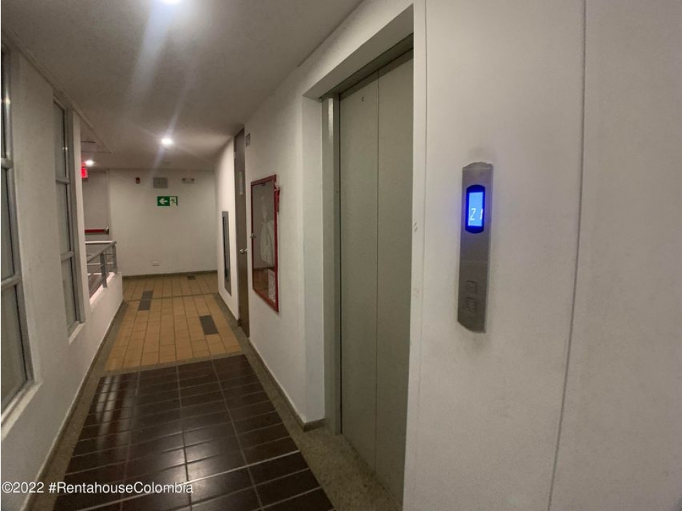 Apartamento en  Castilla(Bogota) RAH CO: 23-418