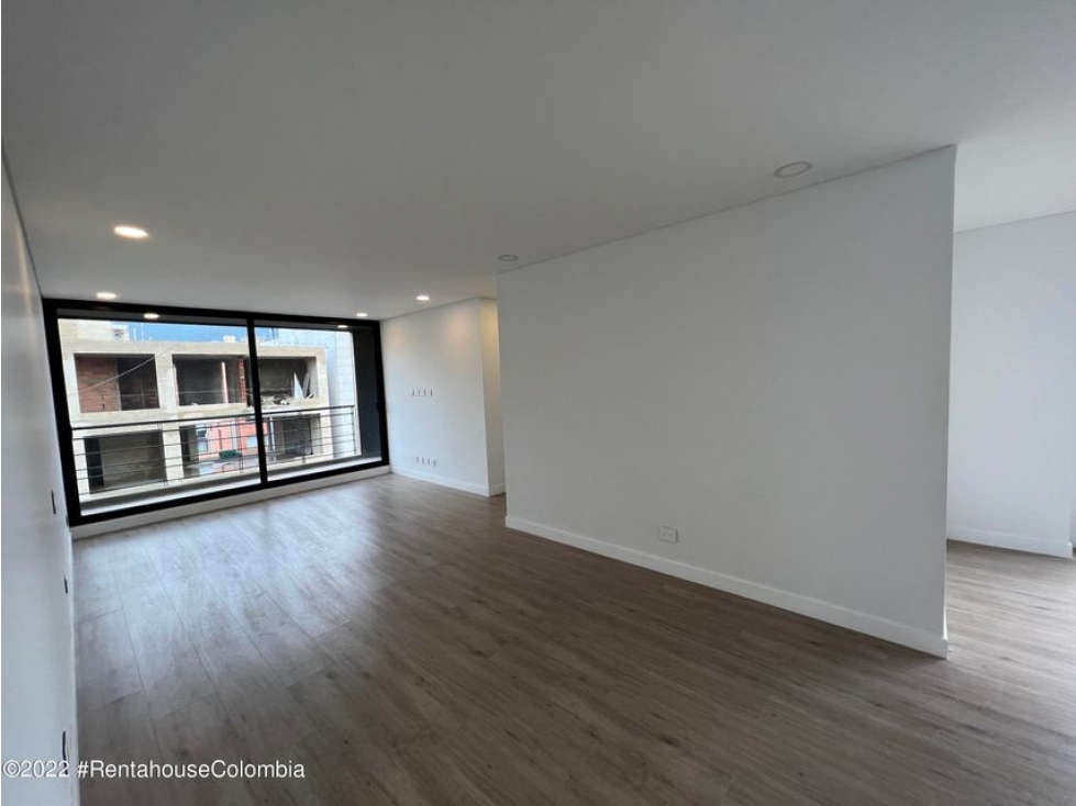 Apartamento en  Virrey(Bogota) RAH CO: 23-480