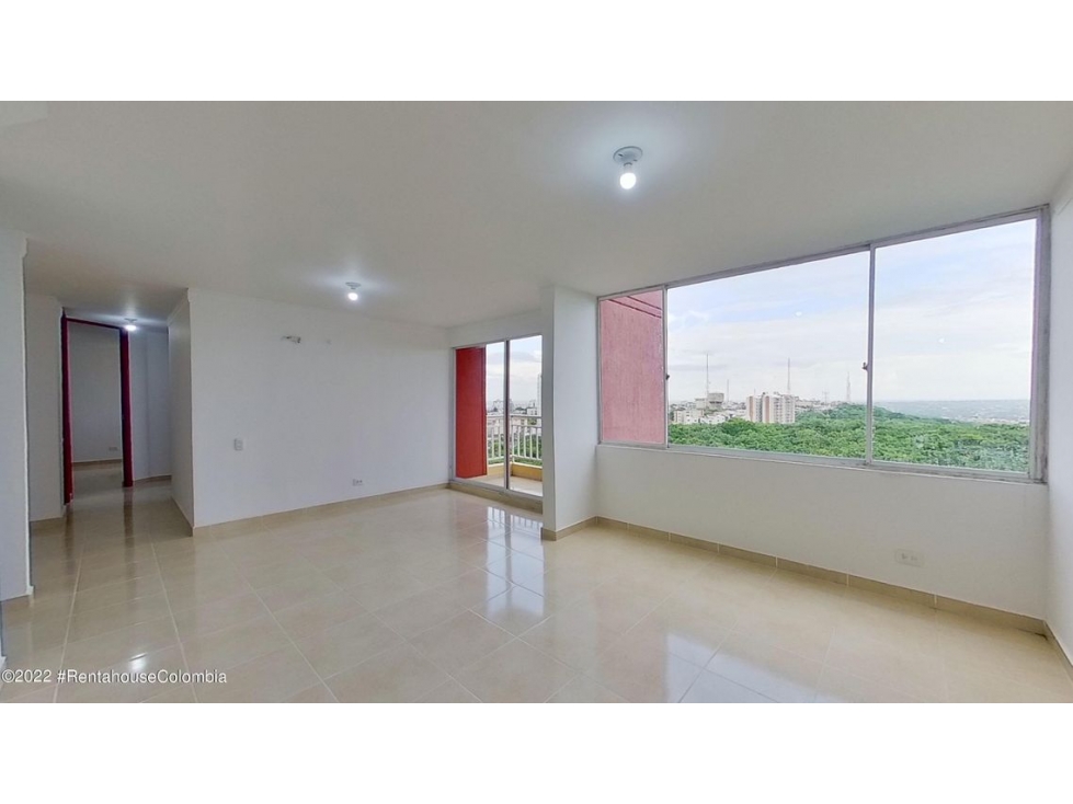 Apartamento en  Miramar RAH CO: 23-1039