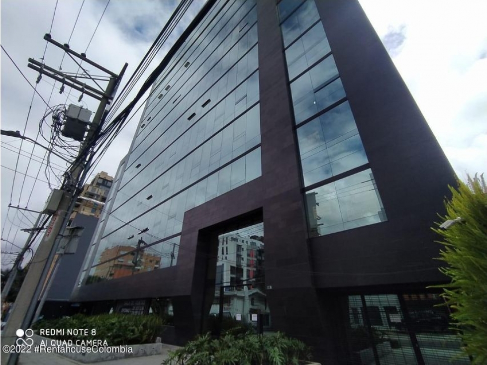 Vendo Comercial en  Santa Barbara(Bogota) C.O 23-2